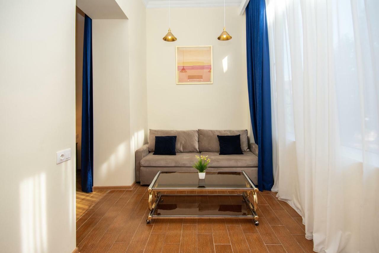 Gio'S Apartment Tbilisi Zewnętrze zdjęcie